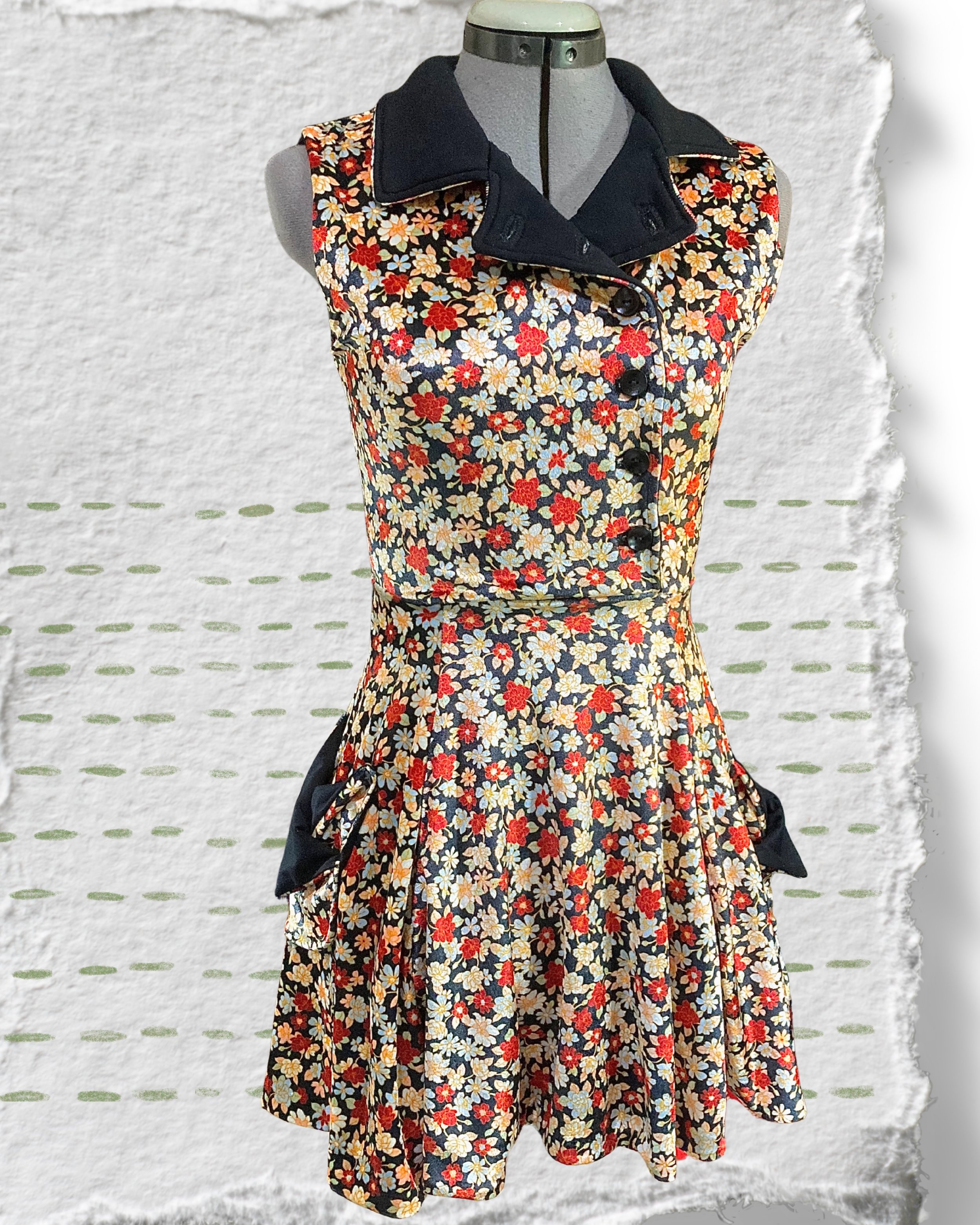 lapels dress - 3.jpeg