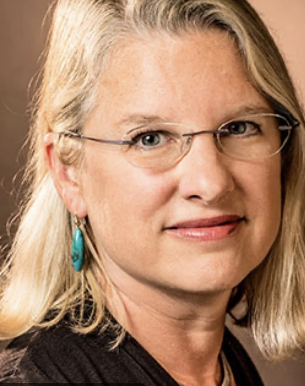 Tell Me What You're Reading No. 42: Katherine McKenna - The Paleontologist's Daughter