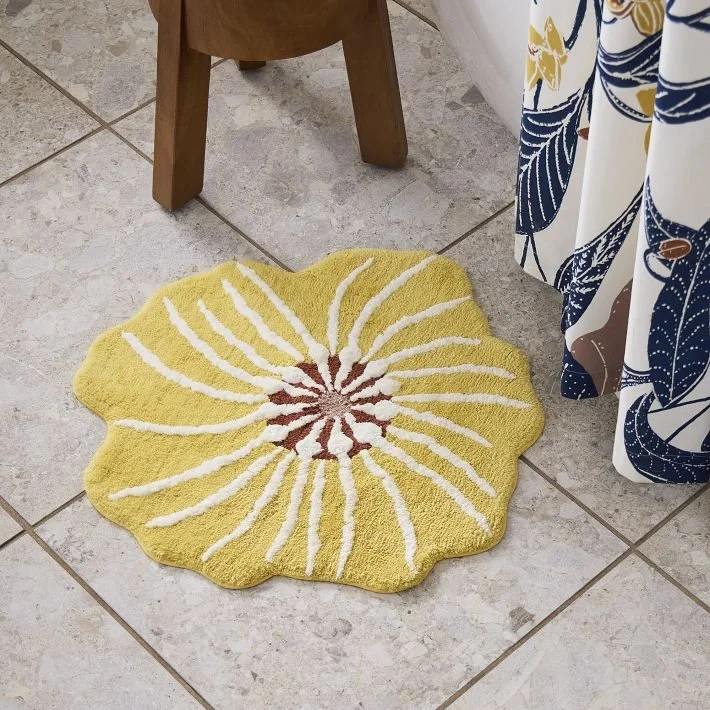 poppy-floral-round-bath-mat-o.jpeg