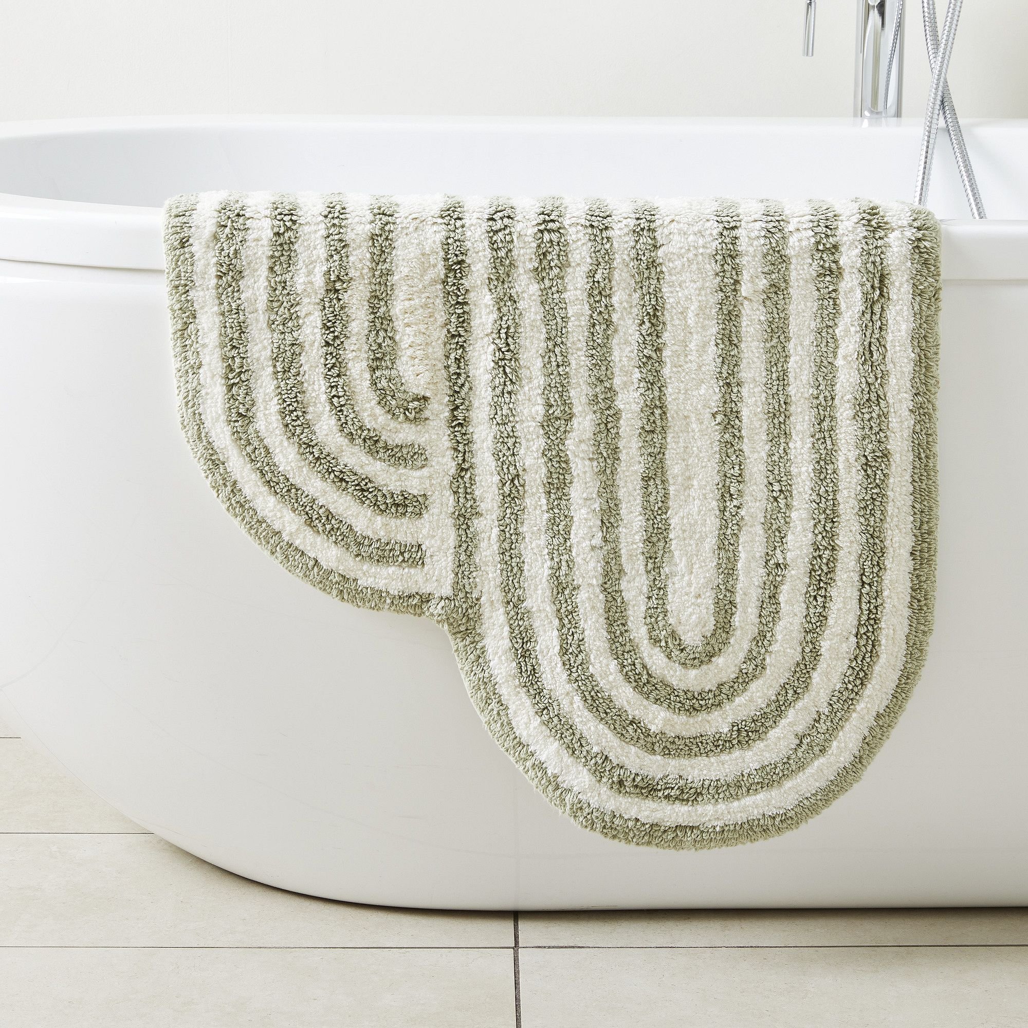 runway-bath-mat-1-xl.jpeg