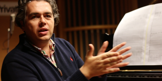 lorne balfe.png