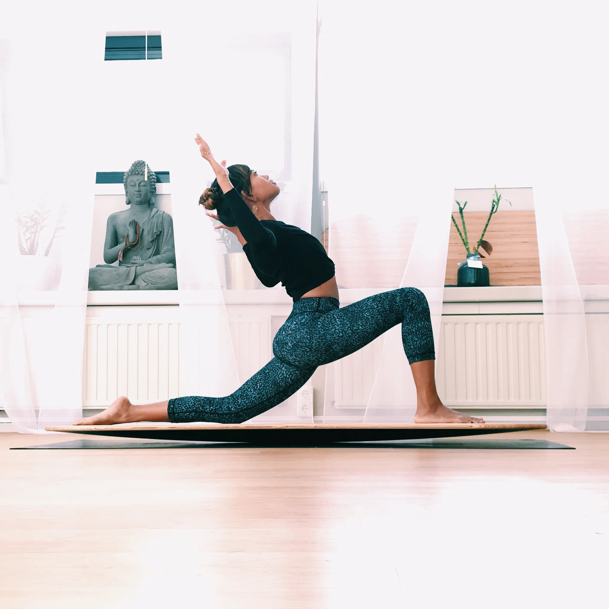 yogaboard1.jpg