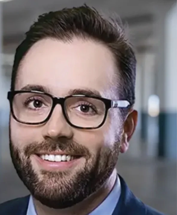 Meet Justin Burri, Top Rated® Vice President with Build Buy Refi.