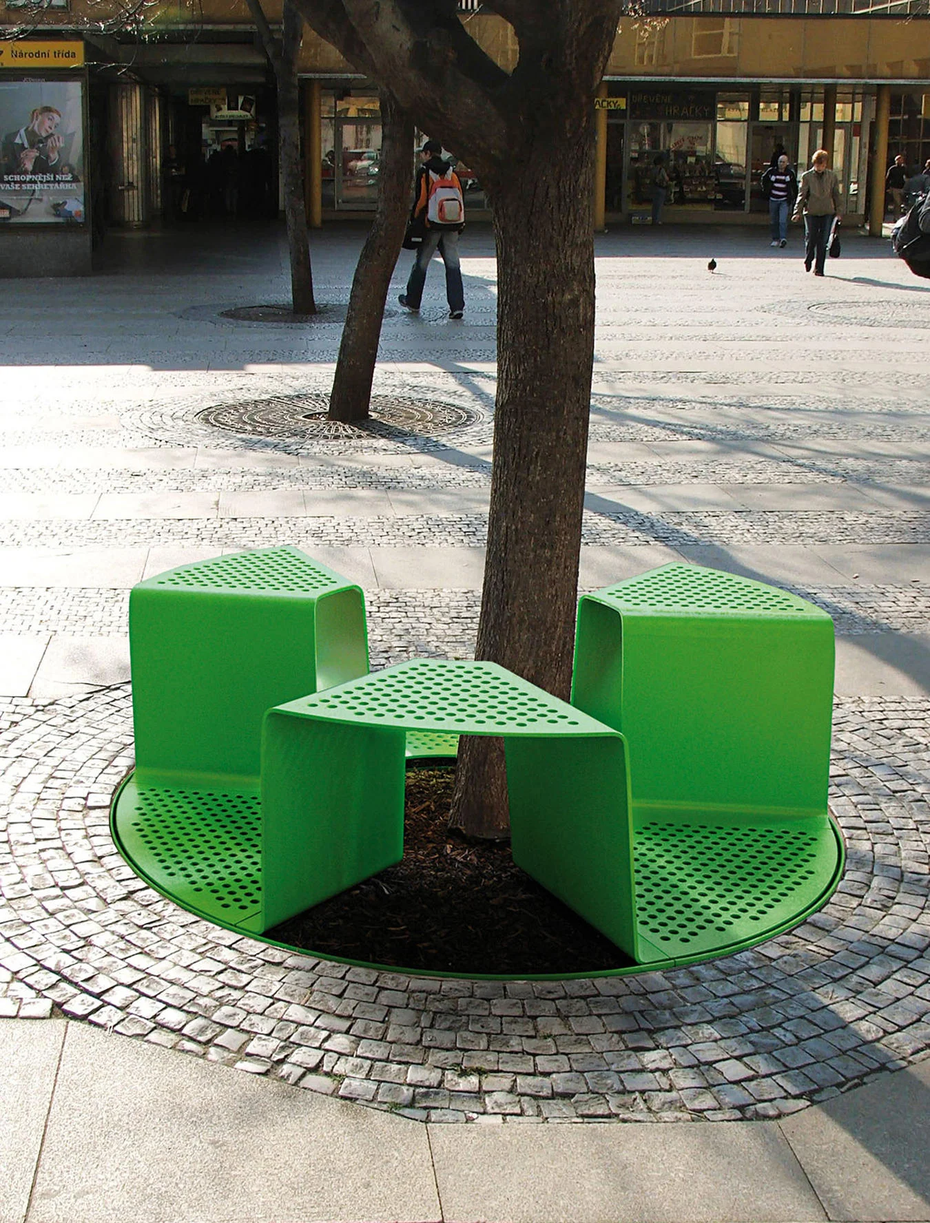 tree-guards-sinus-02-h.jpg