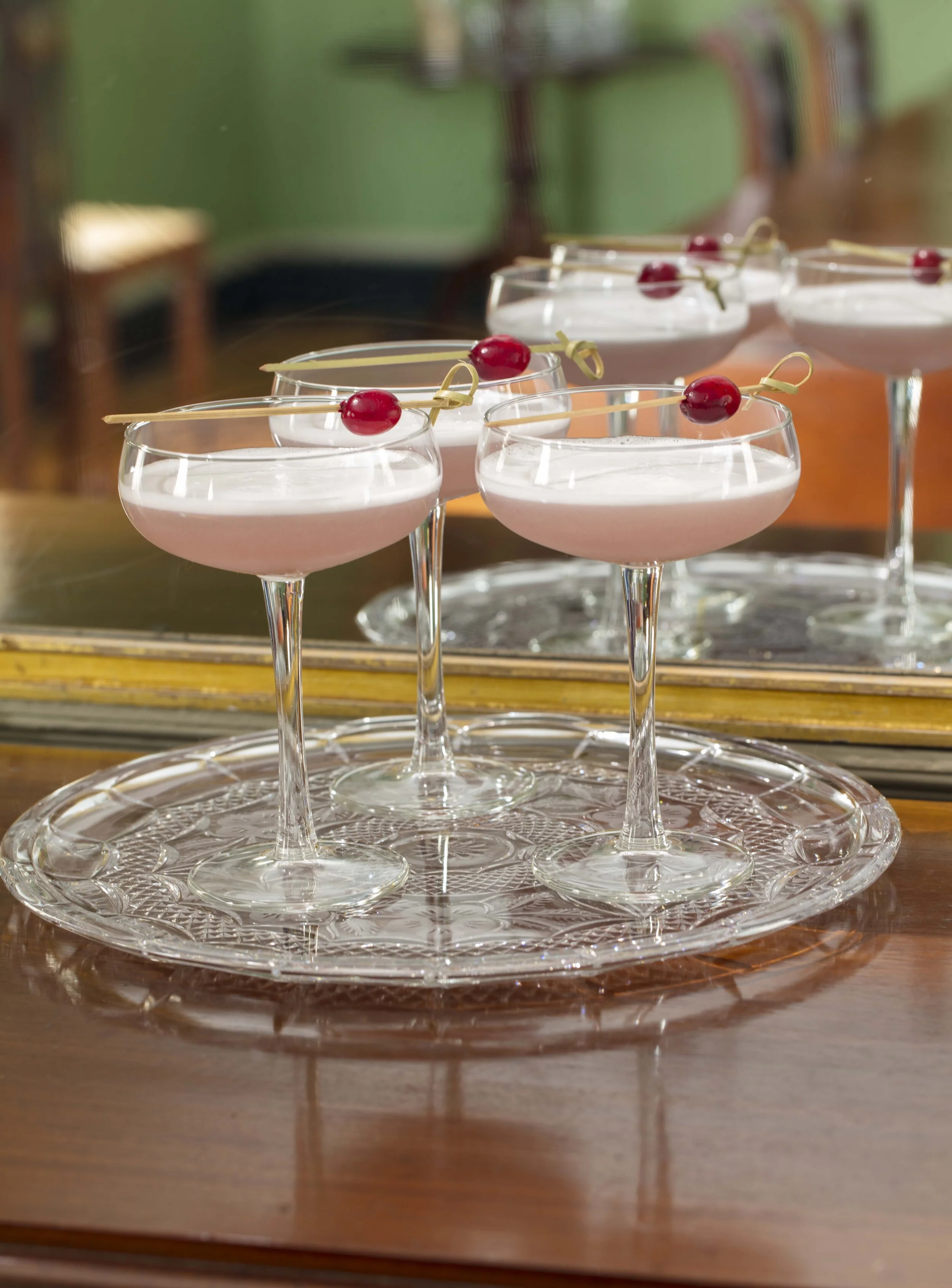 Episode 25-Galentines Day Drinks