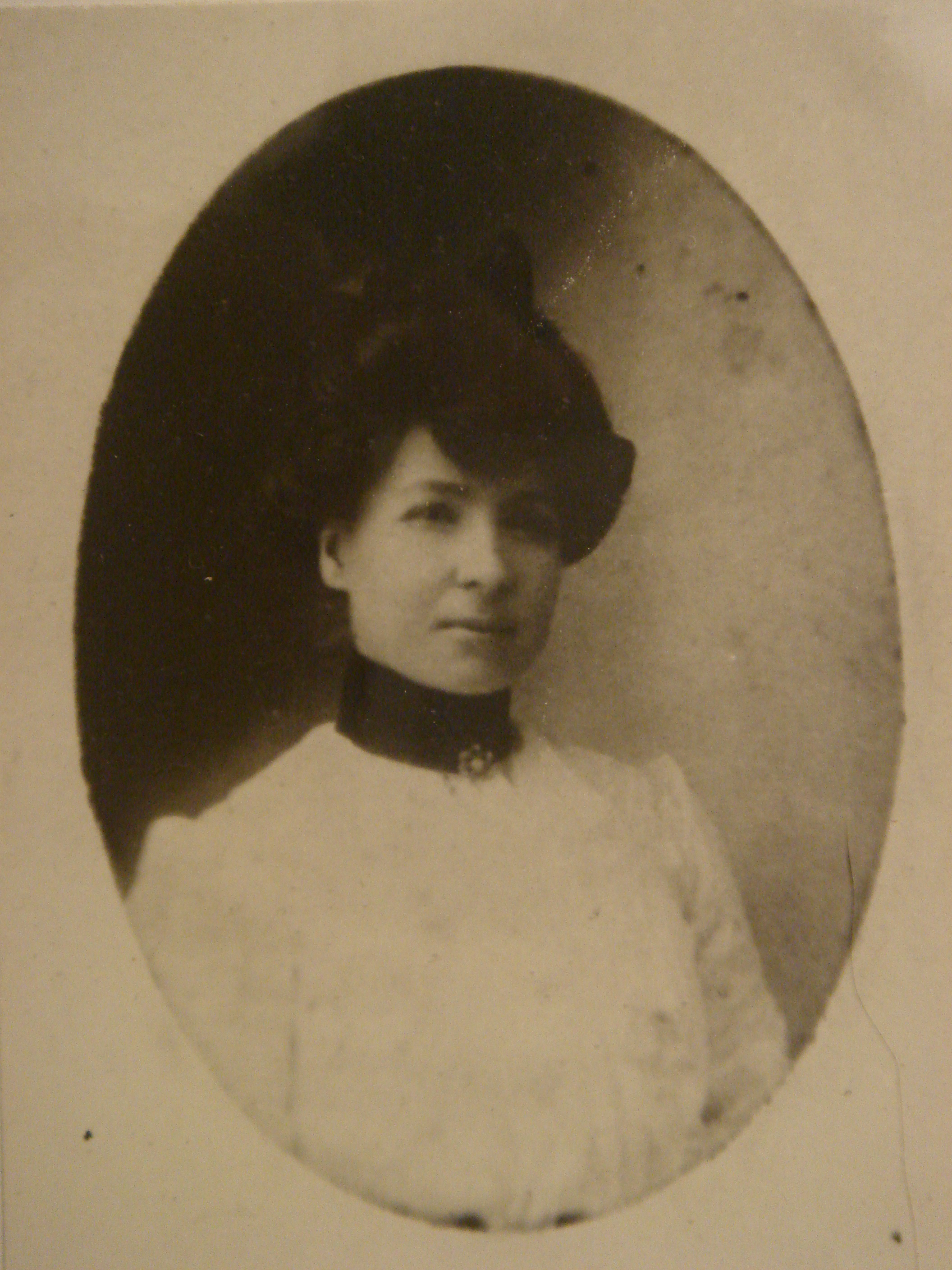 Mama ca. 1900