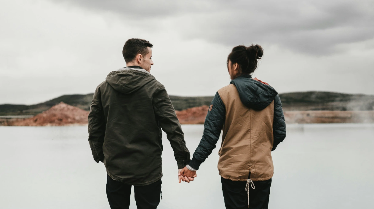 How Fear of Abandonment Can Make Dating Feel Impossible and What You Can Do About It