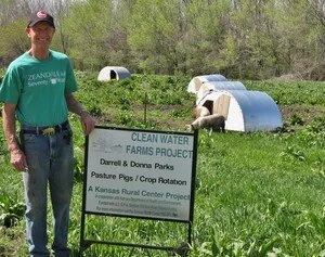 Parks Pastured Pork Photo.jpg