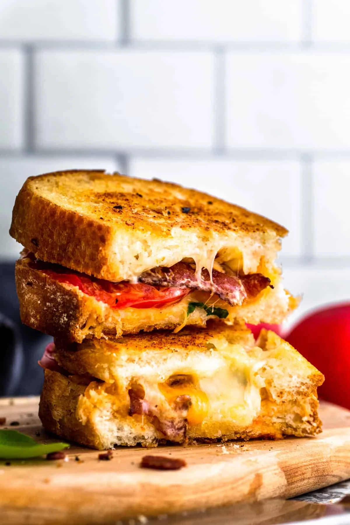 Bacon-Tomato-Grilled-Cheese-Sandwich-Recipe-Pics-10.jpg