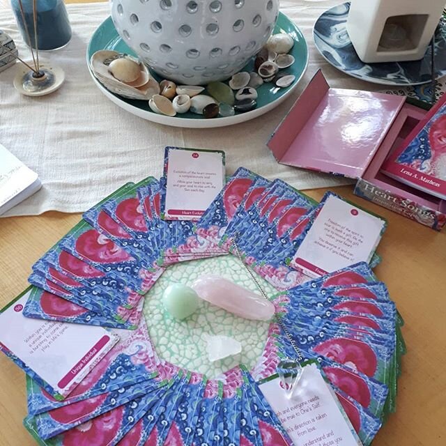 Heart Songs Weekly Wisdoms
Week 11 - 17 May 2020
Sent with love &amp; blessings for a great week.
Lena 💖🙏😊 Please view Blog via Bio for Card Reading at: Facebook @heartsongs.awakenings

Also available to purchase at:

www.awakeningsonline.com.au
"Heart Songs Inspiration Cards", go to Shop button.
Also @animaldreamingpublishing