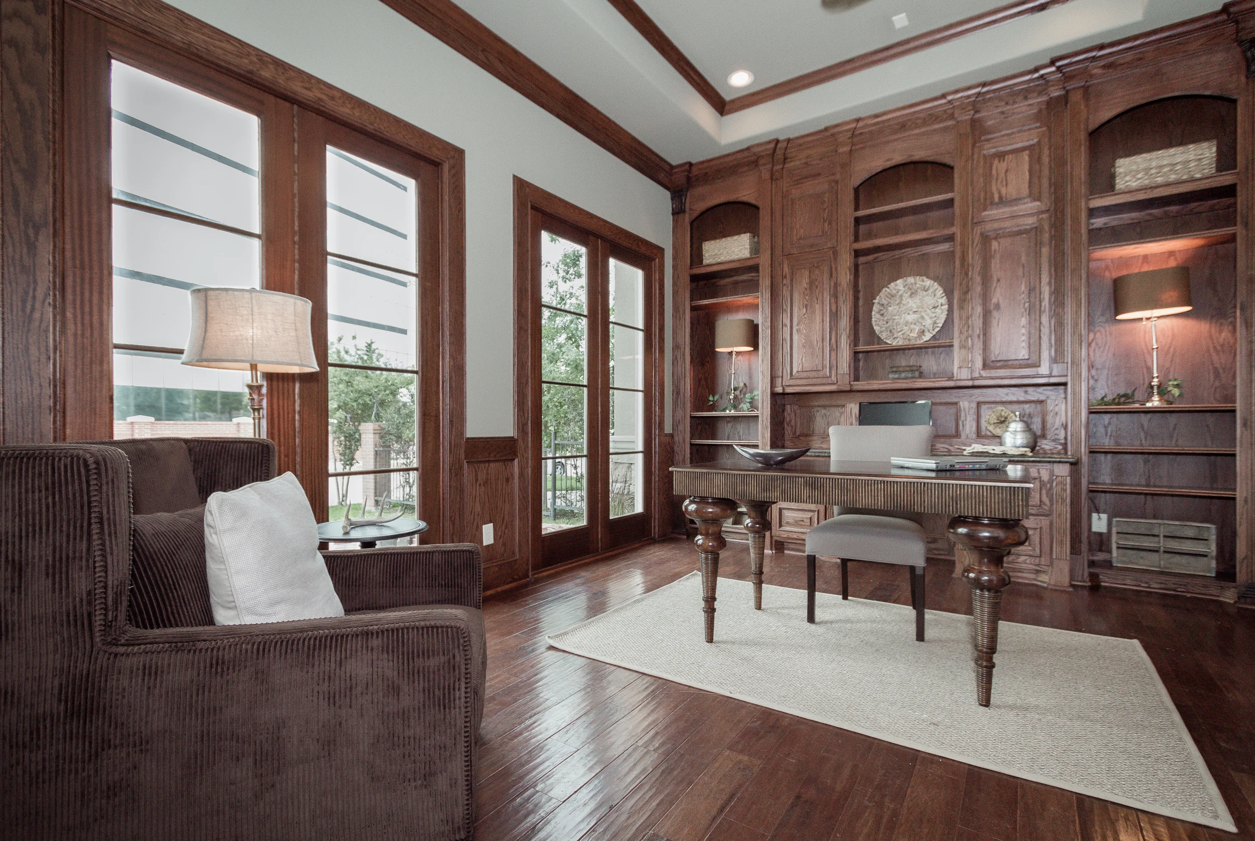 hauspics real estate photography studio dark wood interior realtor kansas jorge duarte