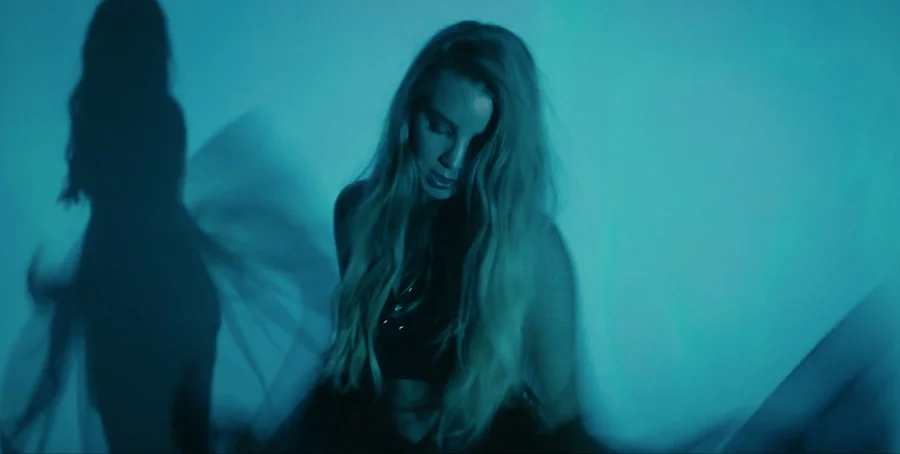 MV5.jpg