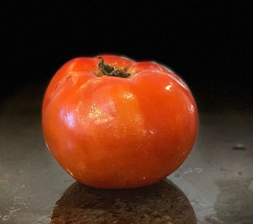 Spreading kindness along with homegrown tomatoes