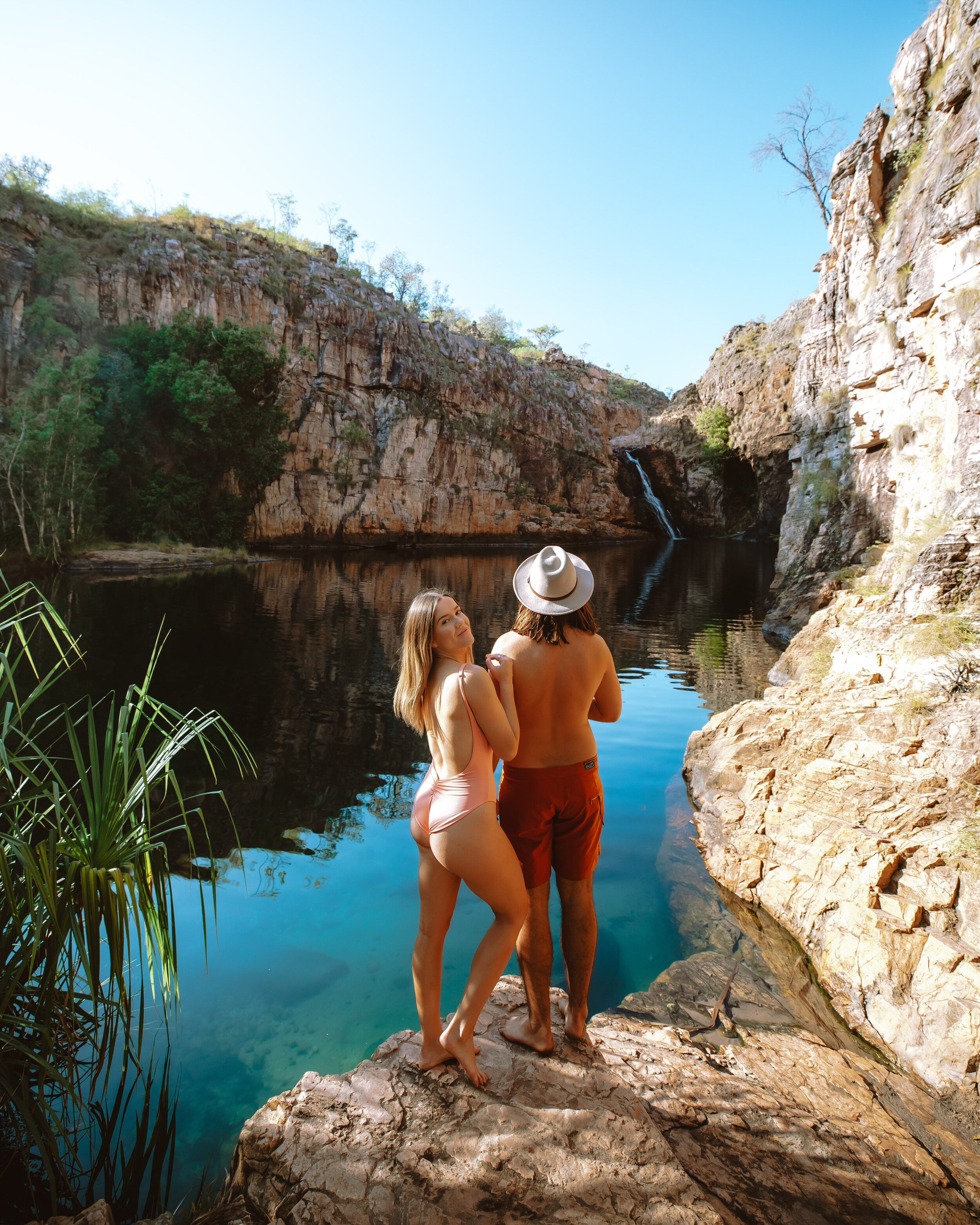 This one week Northern Territory road trip itinerary takes you through the best parts of the Top End Australia. Explore Kakadu National Park, Katherine Gorge and hot springs, and Litchfield National Park with lots of waterfalls, swimming holes, and …