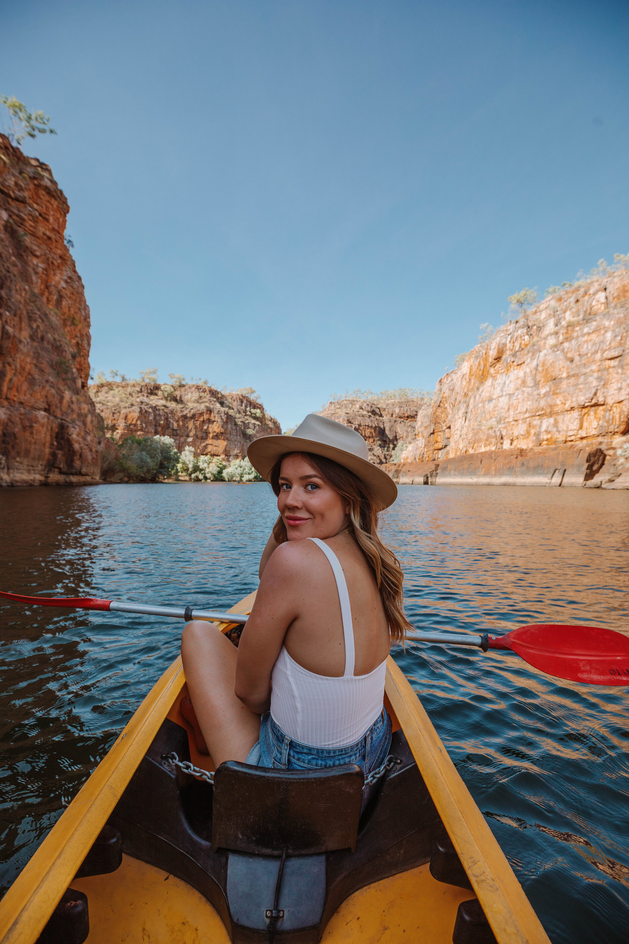 This one week Northern Territory road trip itinerary takes you through the best parts of the Top End Australia. Explore Kakadu National Park, Katherine Gorge and hot springs, and Litchfield National Park with lots of waterfalls, swimming holes, and …