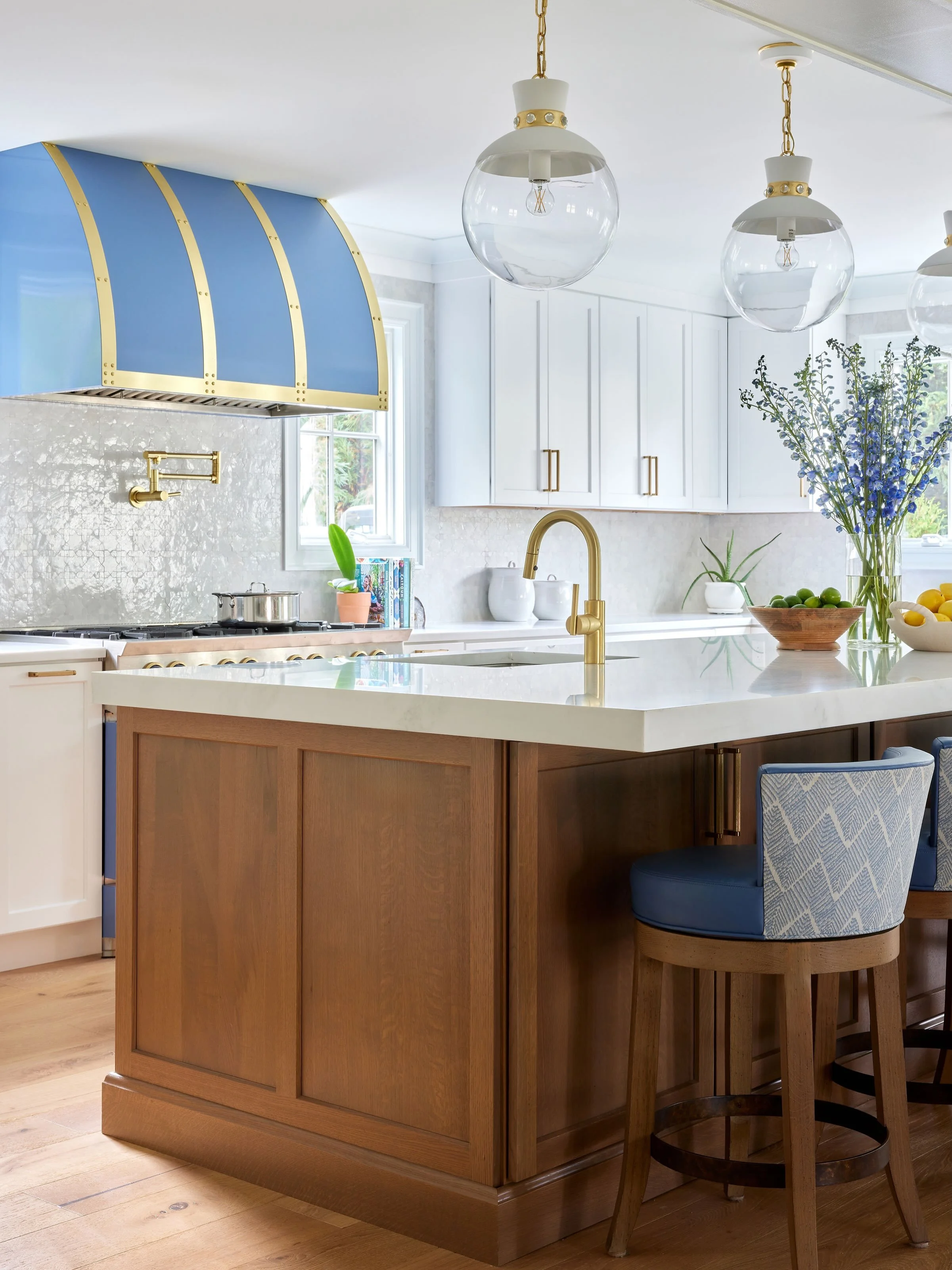 The latest issue of Modern Luxury Interiors is here!

Inside, I talk about designing kitchens and baths for the way people live, and why I always leave a little room for the unexpected. Swipe to read the Q&amp;A! 

Thank you to @modernluxuryinteriors