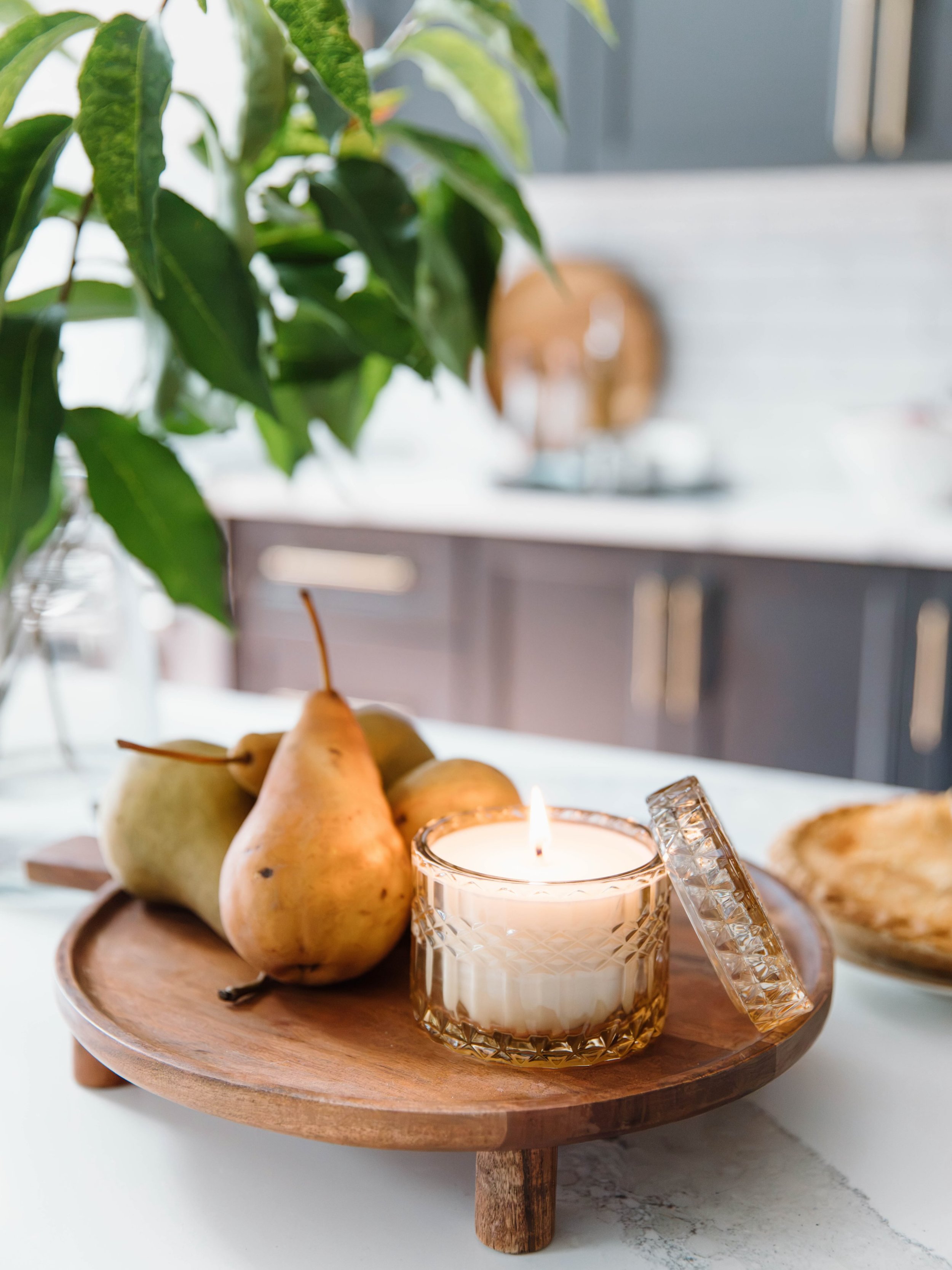 Introducing In Good Company.

Anjou Pear &middot; Spiced Ginger &middot; Toasted Almond

The warmth of home&mdash;the hum of conversation carrying in from the next room, something delicious in the oven, another glass poured, and the easy feeling of e