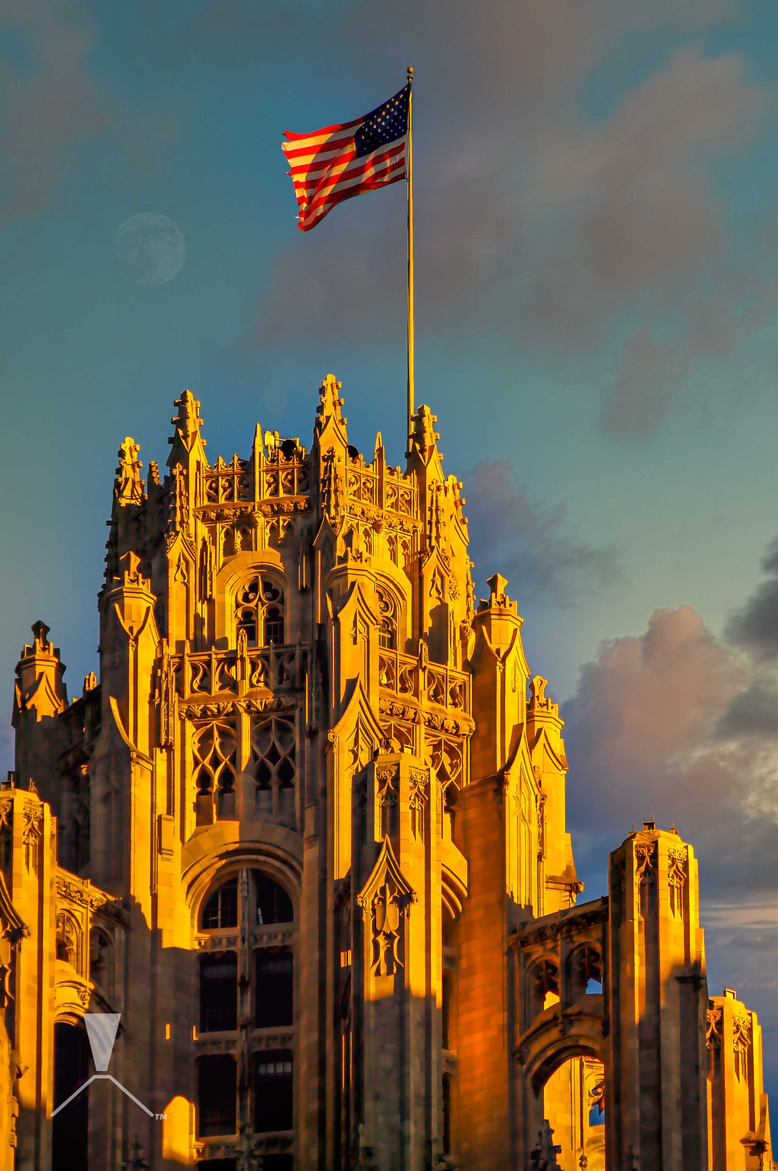 tribune-tower-chicago-illinois-sunset-moon-flag.jpg