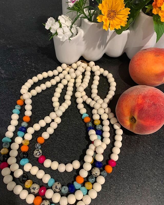 Summer still life #newjewelry #summervibes #rvashopping #rvastyle #accessorize