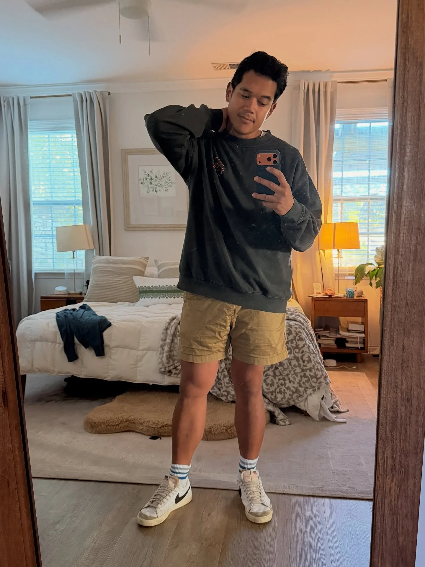 Just a couple fits for the season and a photo dump from this week. 

It&rsquo;s fall in Charleston and we&rsquo;re all thriving down here.

Hope you&rsquo;re having a great weekend, cheers y&rsquo;all.
