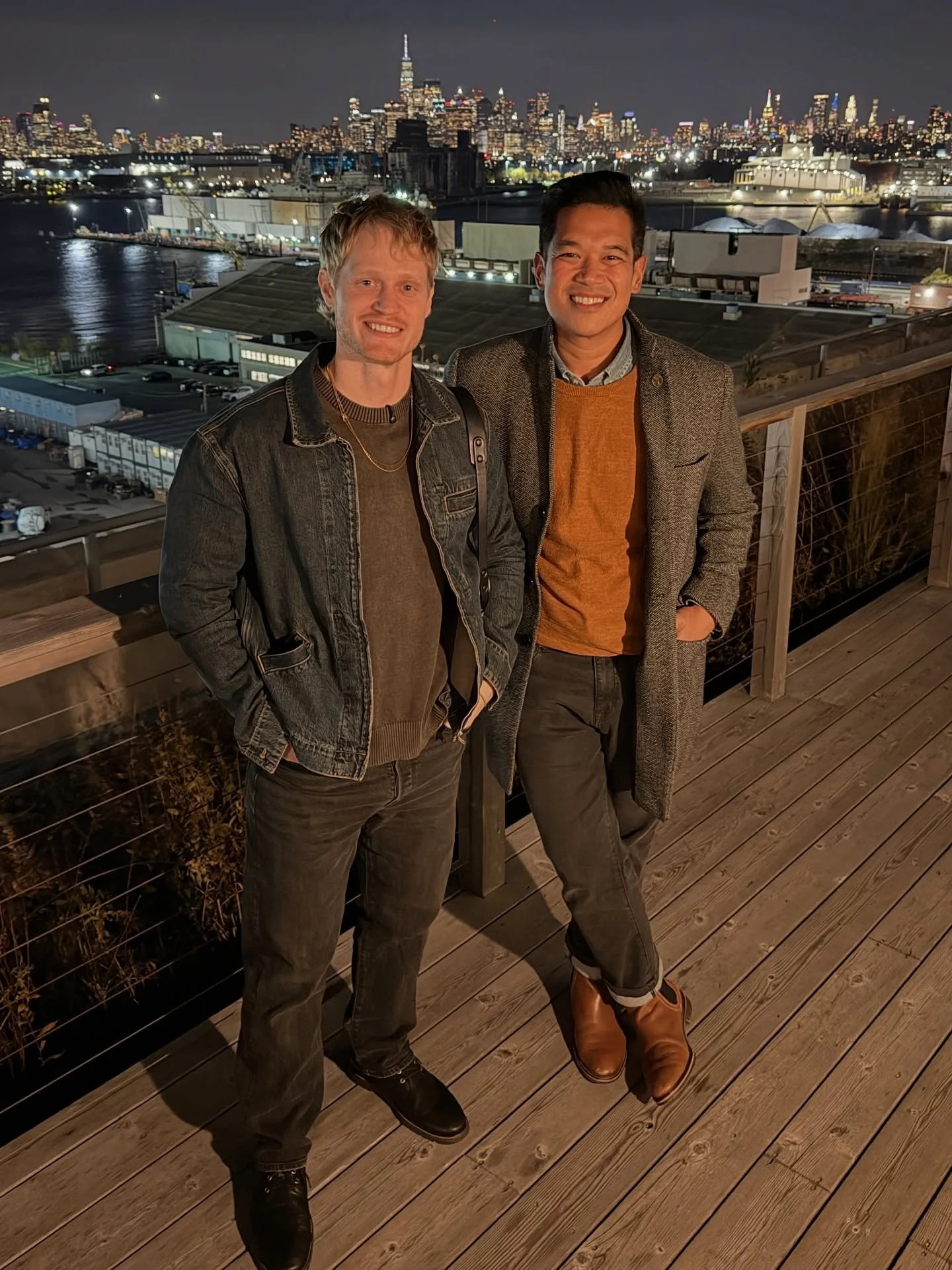 Your weekly photo dump from everything this week.

For the fifth Sunday in a row, I wanted to share some behind the scenes of my life outside cocktails on Instagram along with a couple of fits from the week. 

1: quick trip to Brooklyn for a whiskey 