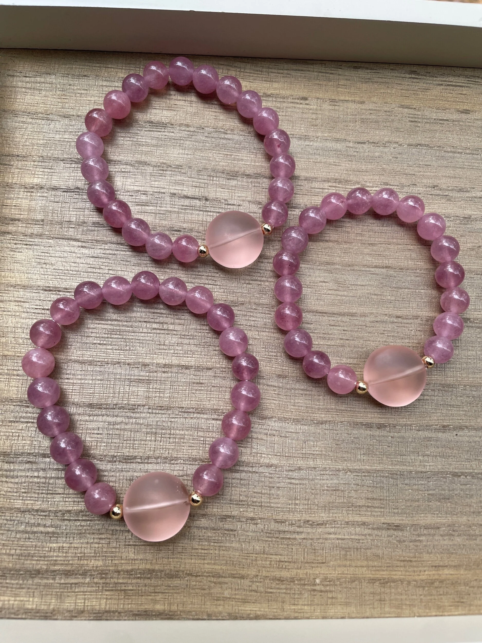 7D040A83-667C-400B-9993-55267841B8C8