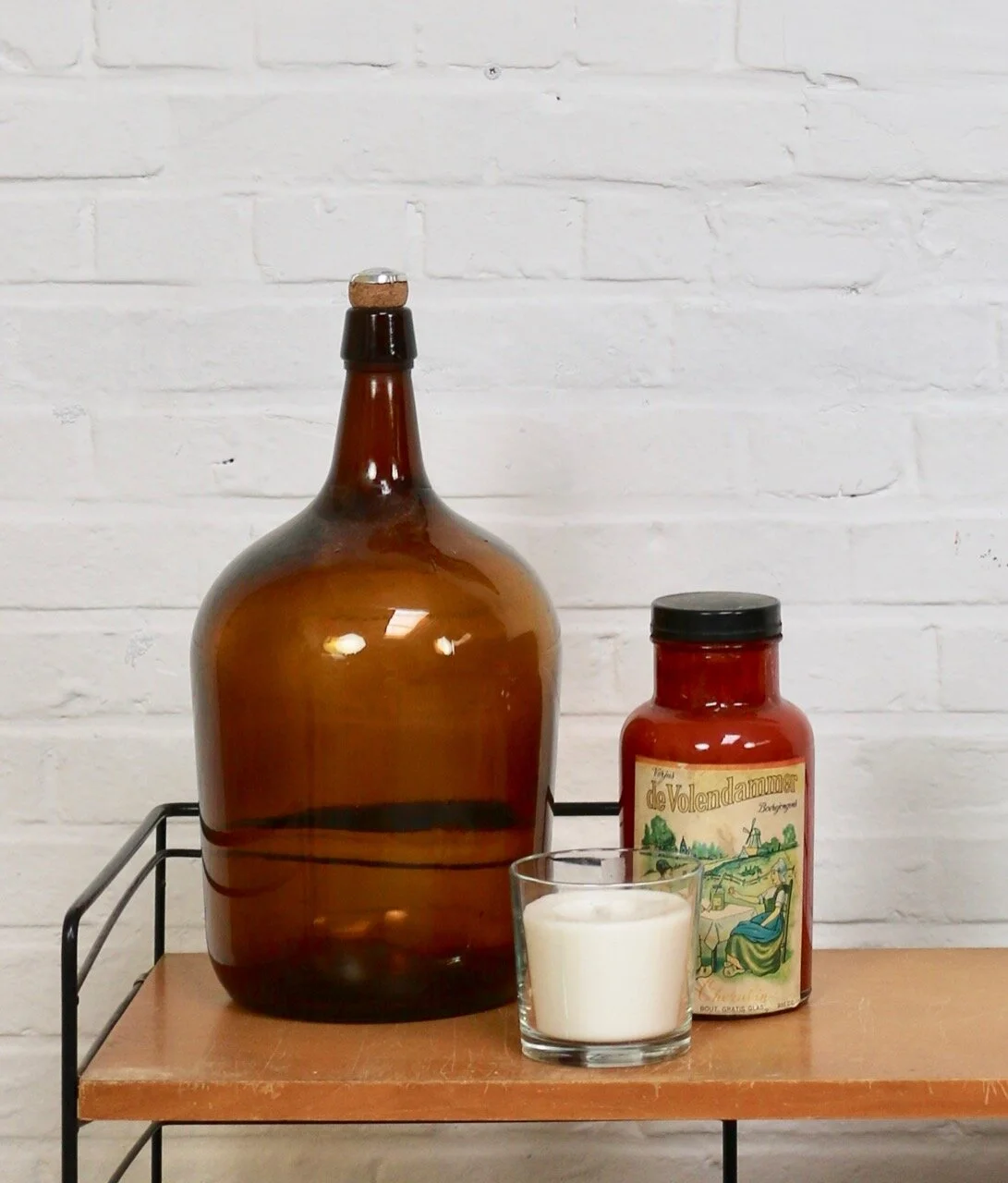 Demi John Winebottle H36