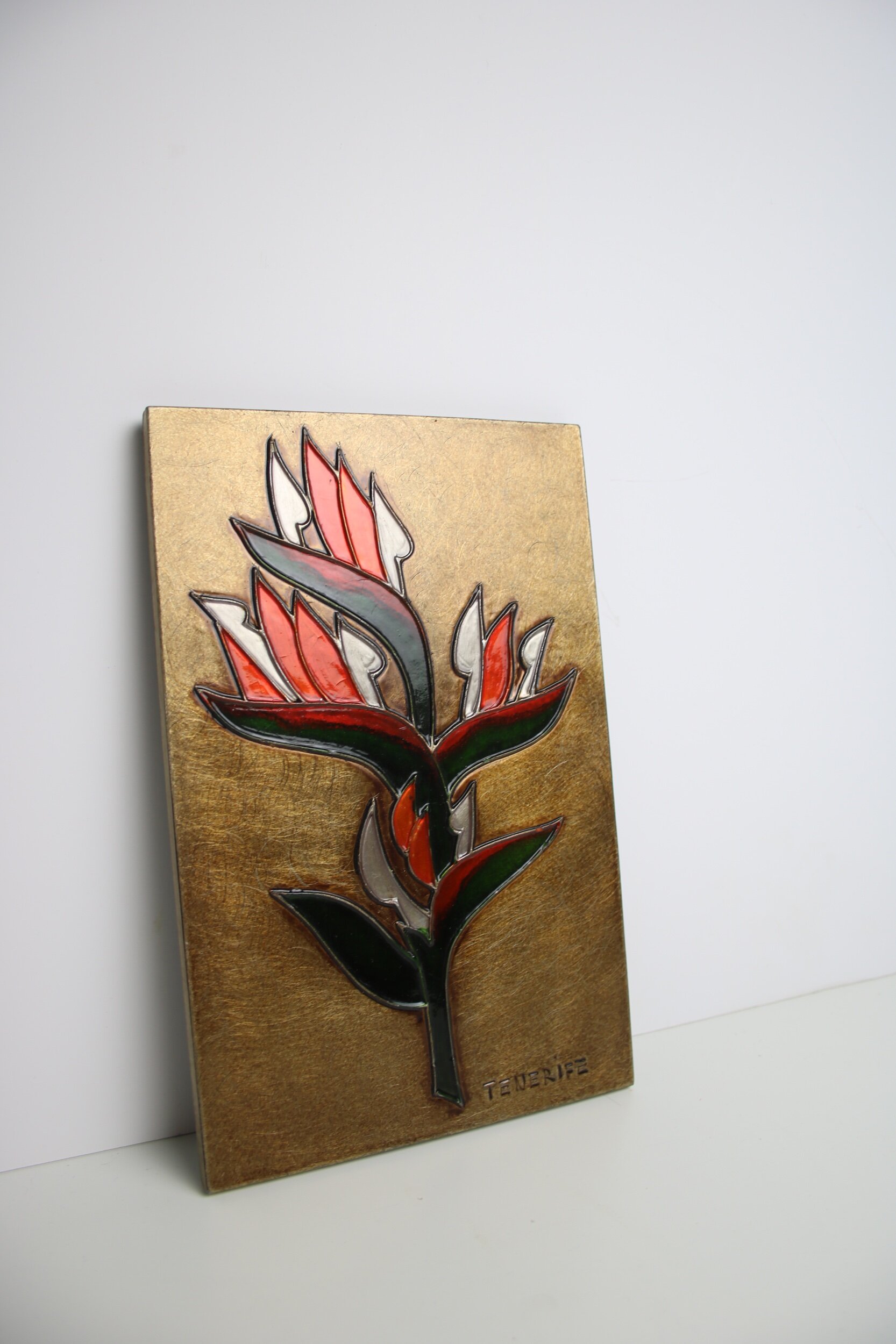 87438E8F-EA4E-444B-BF8E-93E5B1036116