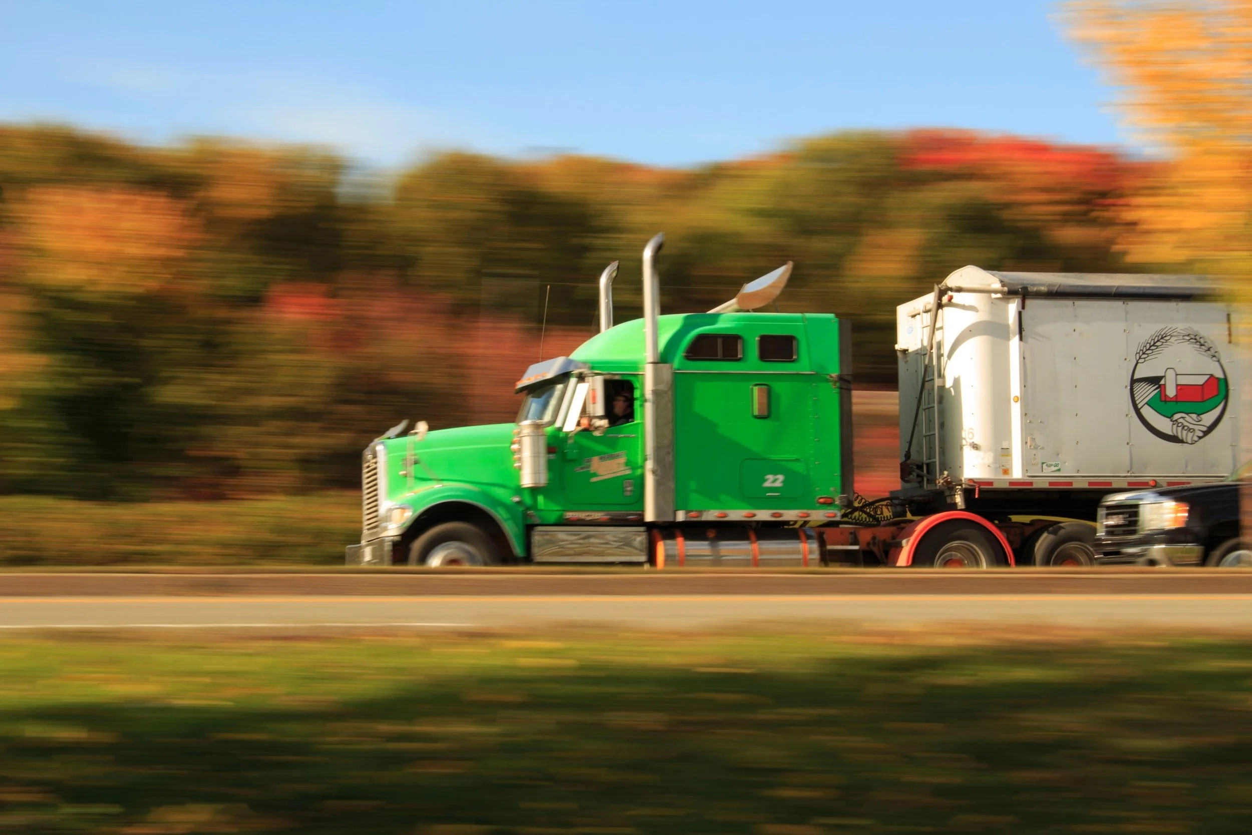action-automotive-cargo-container-590839.jpg