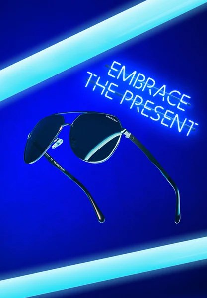 352367_Mobkoi_Shoppable_Assets_SUNGLASSES_600x600.jpg
