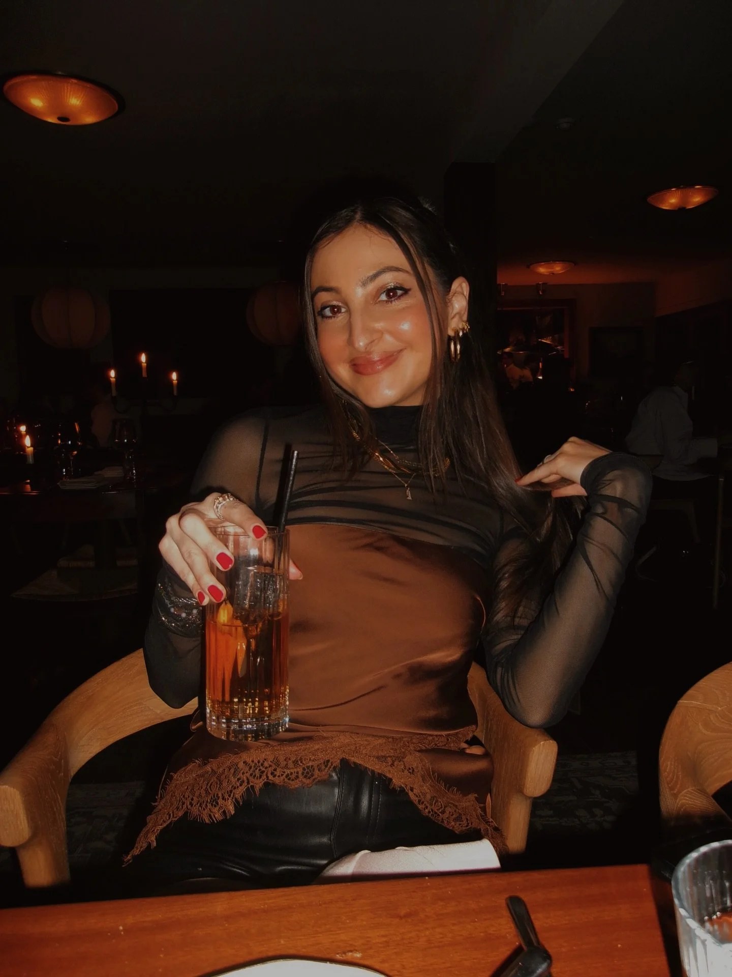 vday eve 🤎🪩🥀❣️💫✨ #KILLERQUEEN 
&bull;
&bull;
&bull;
&bull;
&bull;
&bull;
&bull;
#valentinesday #catskillsny #thehenson #vdayoutfit