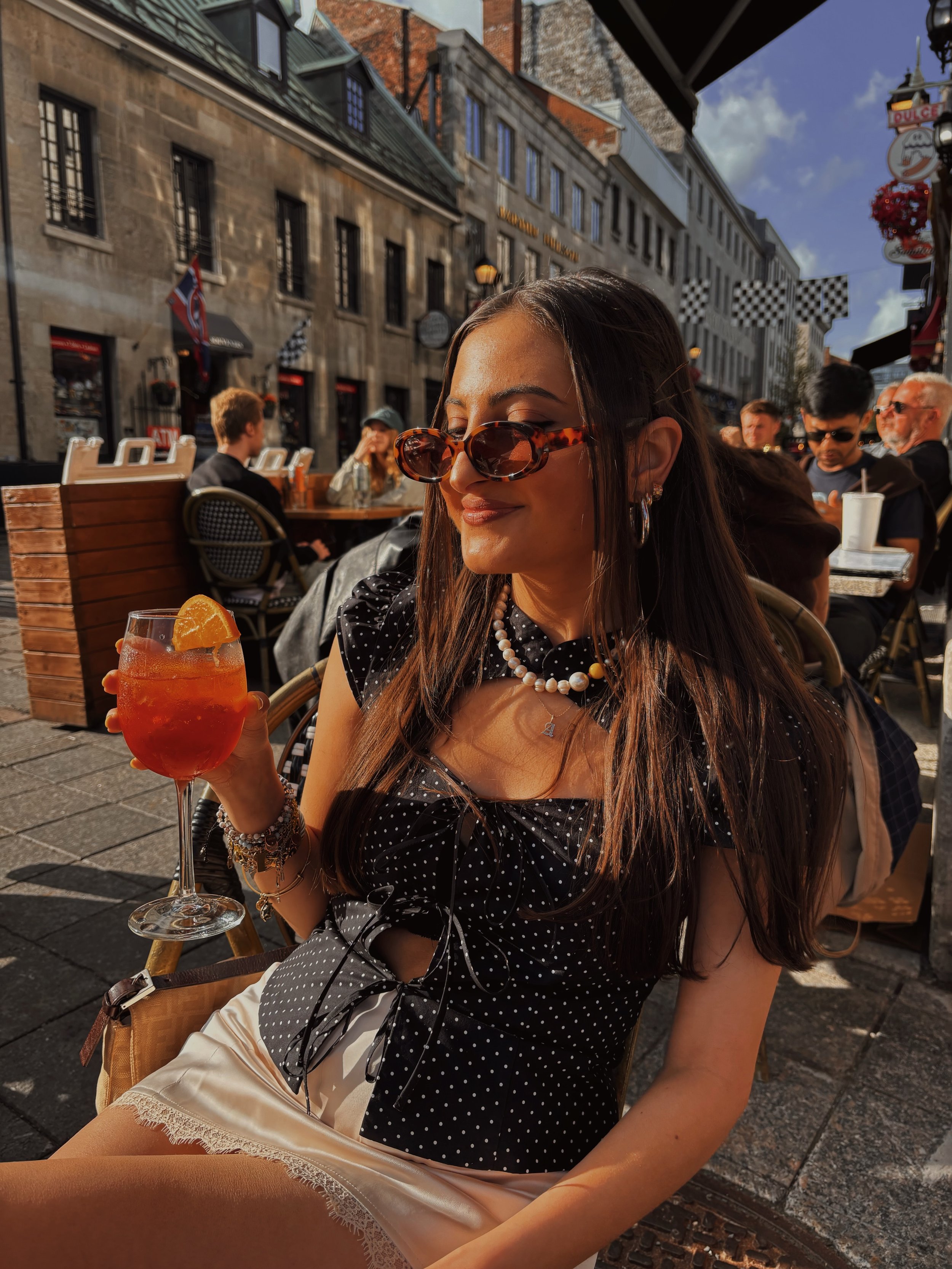 more montr&eacute;al outtakes ✖️🤎🪩❣️🥃💫✨ #KILLERQUEEN 
&bull;
&bull;
&bull;
&bull;
&bull;
&bull;
&bull;
&bull;
#montreal #montrealnightlife #montrealeats #summer2026