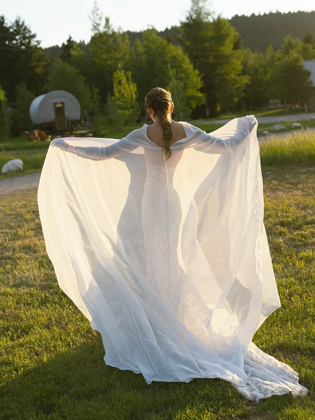 There is so much to say about this summer camp wedding in Idaho that spanned 4 days, but for today: nothing compares to a whole weekend dedicated to your best people in nature and THANK YOU to M&amp;G, their loved ones and the vendor team team for ma