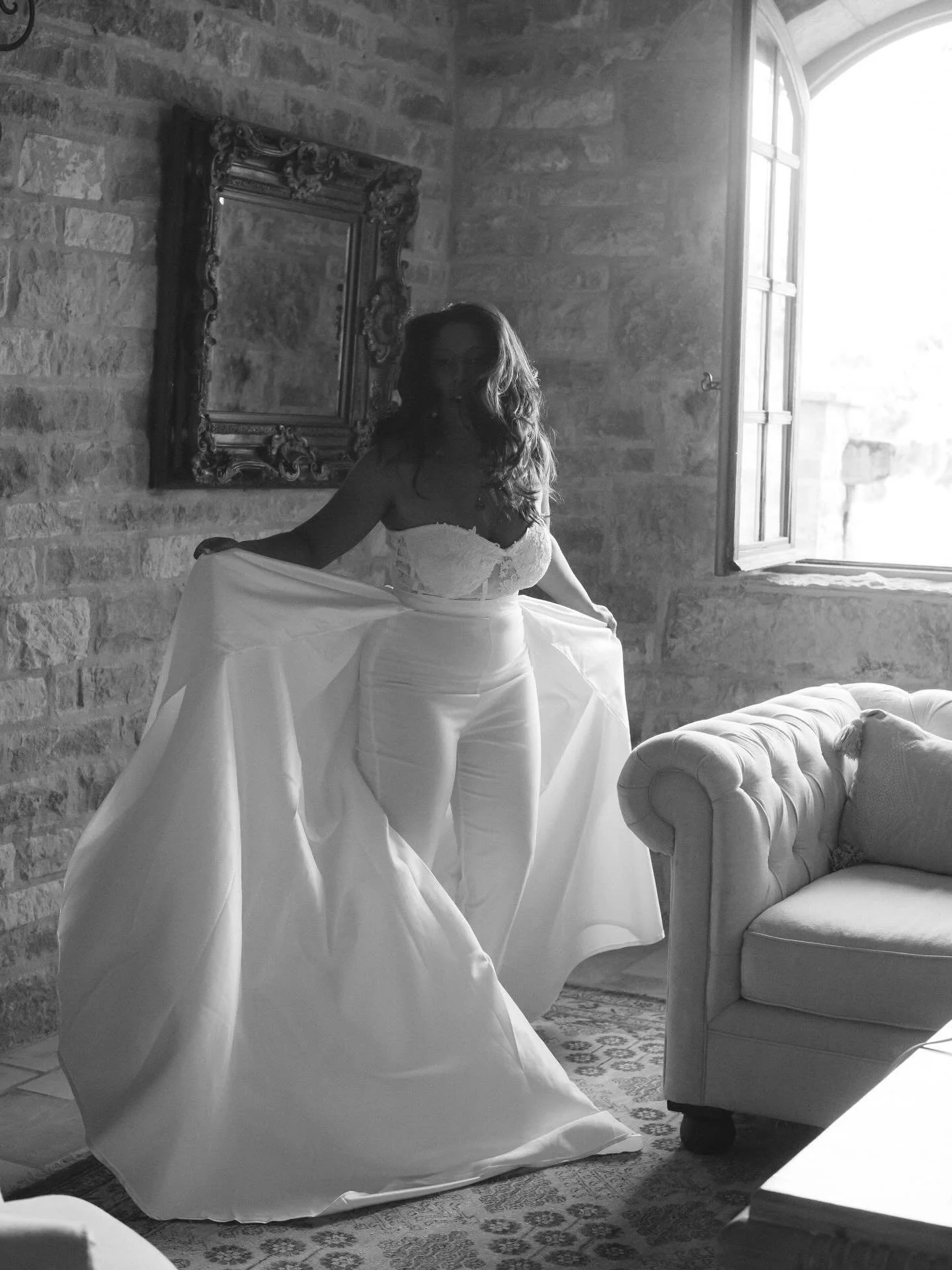 An elopement at the stunning Sunstone Villa in Santa Ynez, California. 

Planner &amp; Designer: @wildlycollective_ 
Photo &amp; Video: @jandlphotography 
Venue: @sunstonevilla 
Caterer: @sbchefcollective 
Floral Designer: @glennajoyflowers 
Rentals: