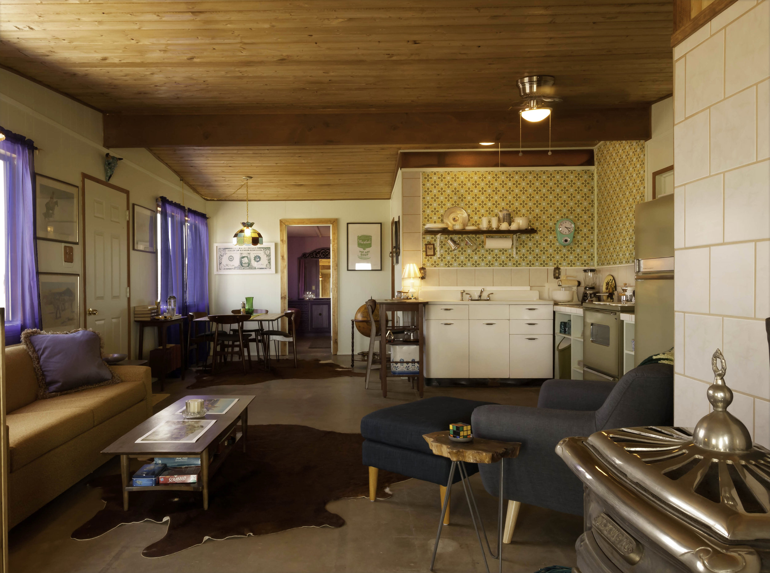 rebecca main room.jpg
