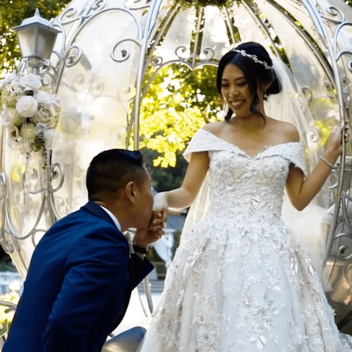 BRIDAL STYLE: The Happiest Wedding on Earth - A Disney Themed Wedding 