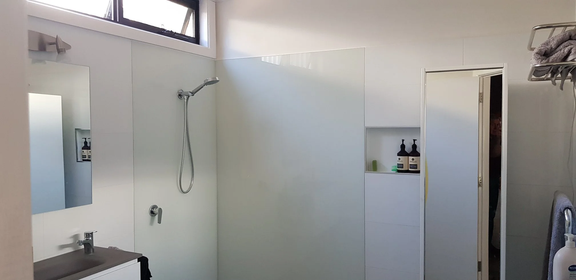 Bathroom—Scotsburn, Victoria