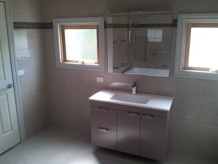 Bathroom%20J%20Laundry%2011.jpg