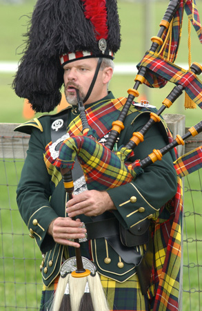garypipes.jpg