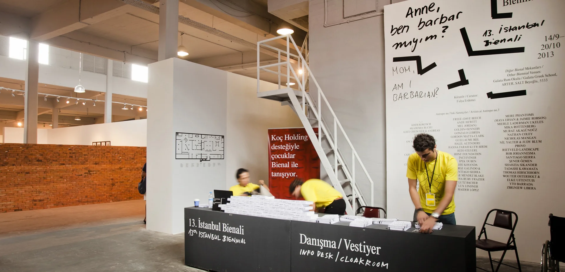 1_istBiennale_1.jpg