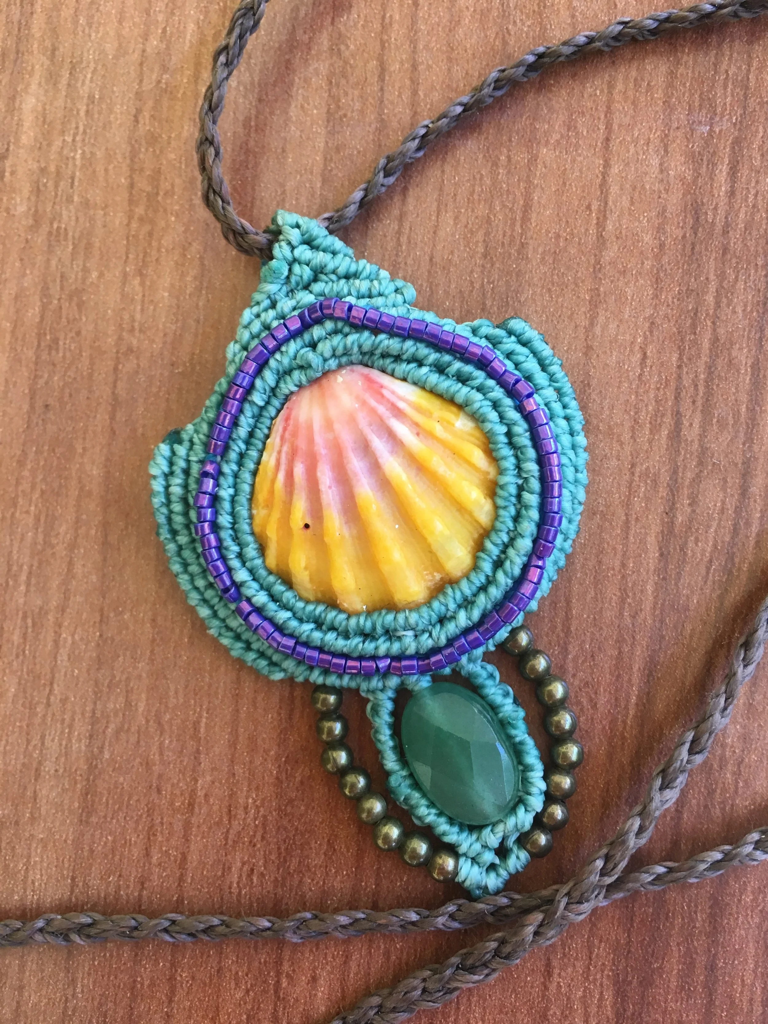 Sunrise Shell Macrame Necklace