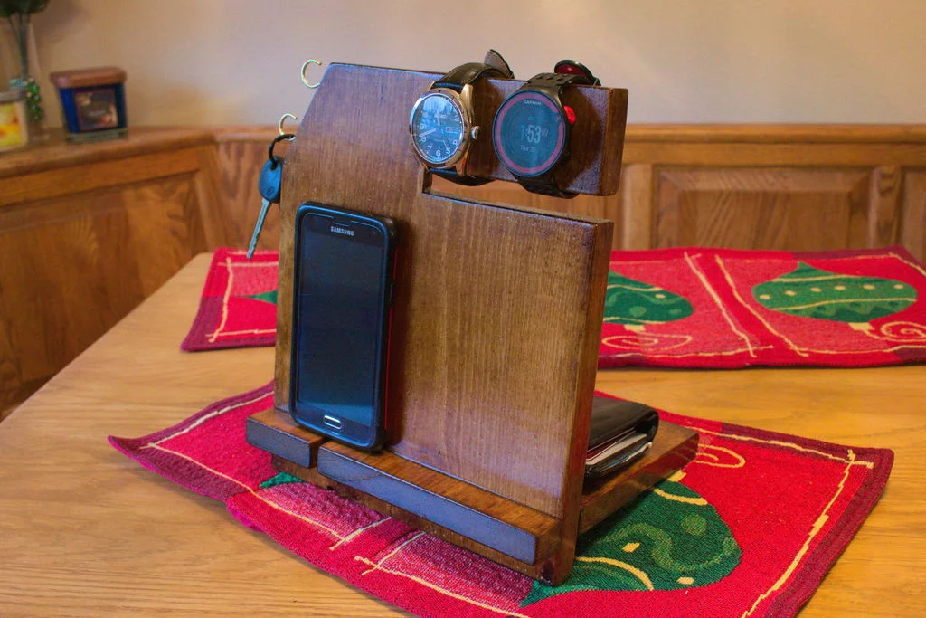 Minimalist Docking Station