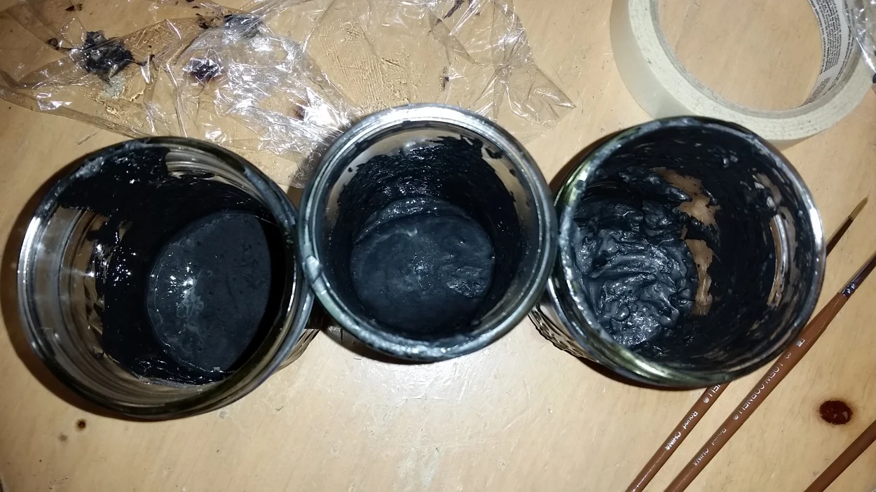 Here you can see the different consistency of each ratio of paint