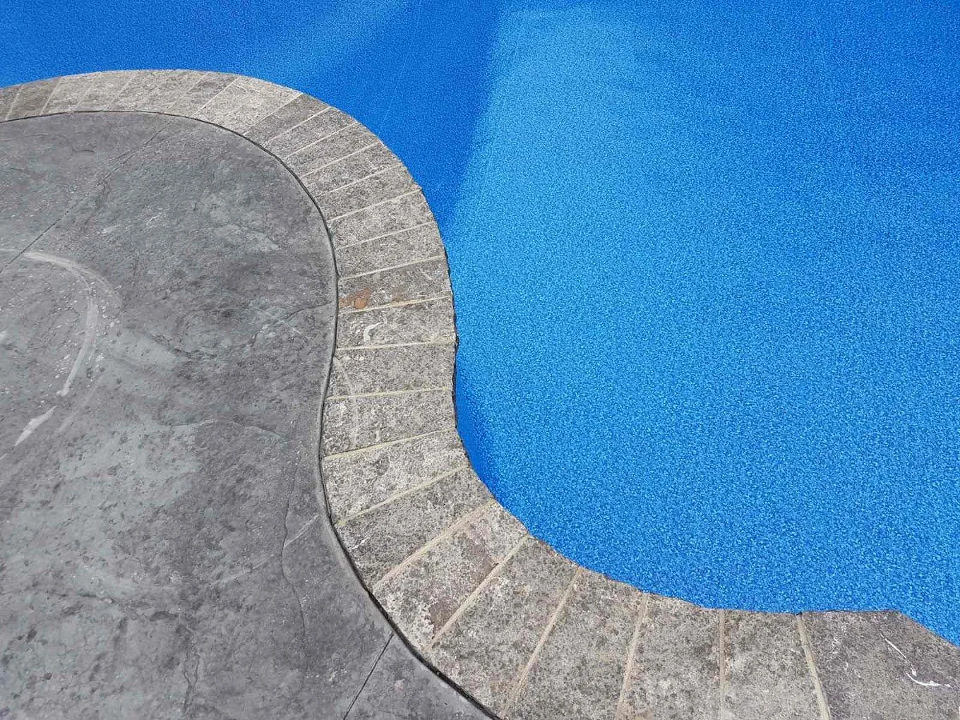 Why Professional and High-Quality Concrete Installation is Crucial for the Longevity of Your Investment
