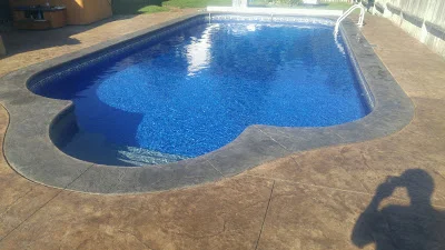 When is the Best Time to Replace a Pool Liner?