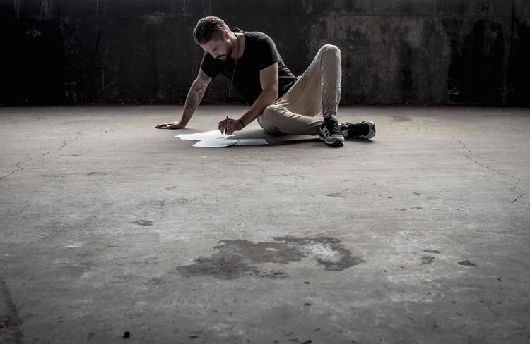 Drawing+on+Concrete+Desaturated.jpeg