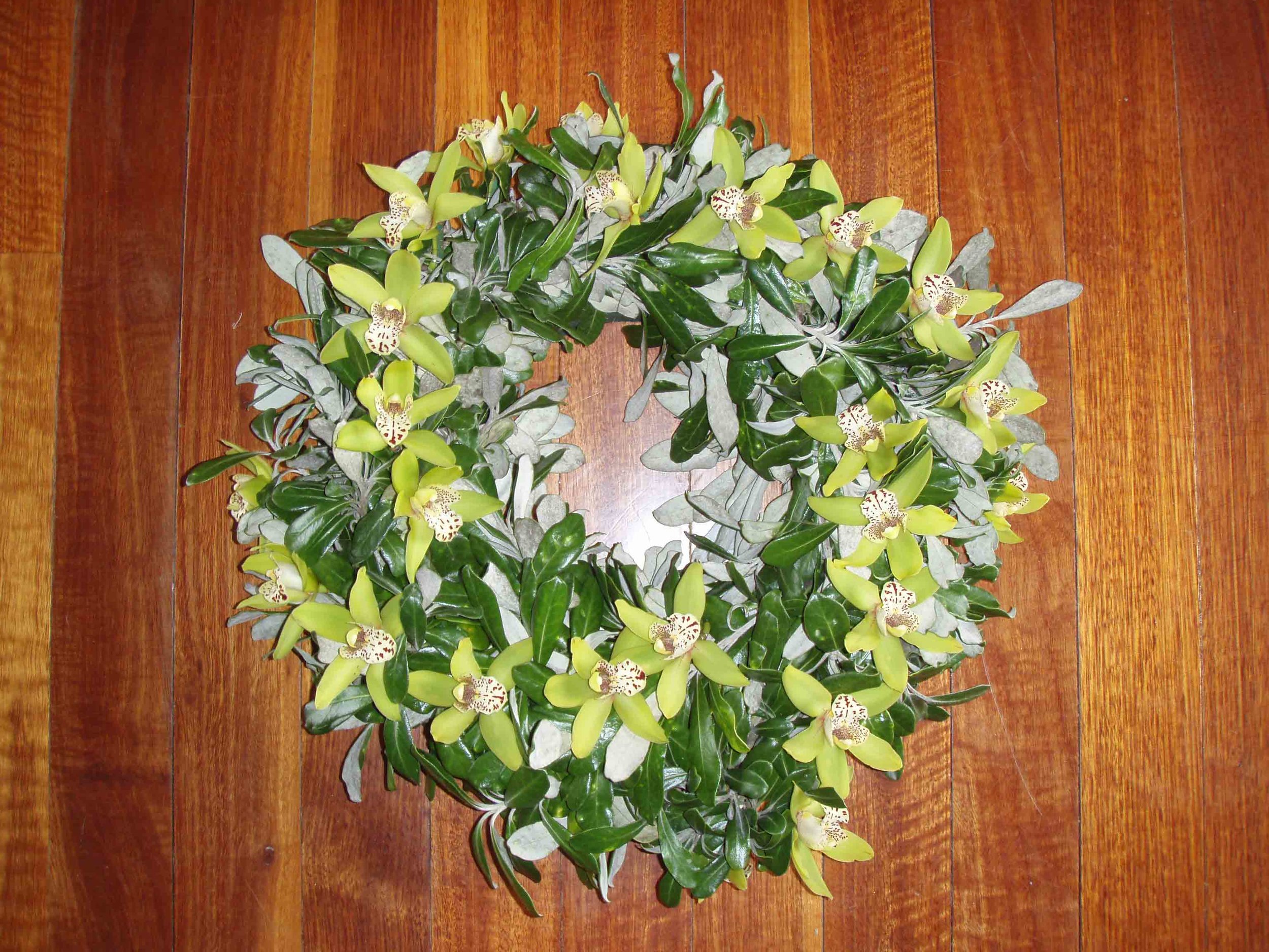 Beautiful-casket-wreaths-flowerpower-northland