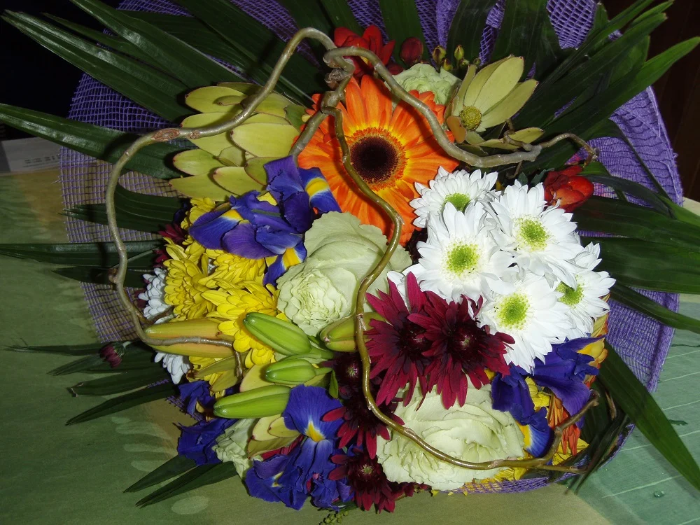 Colourful-fresh-flower-bouquet-flowerpower-northland
