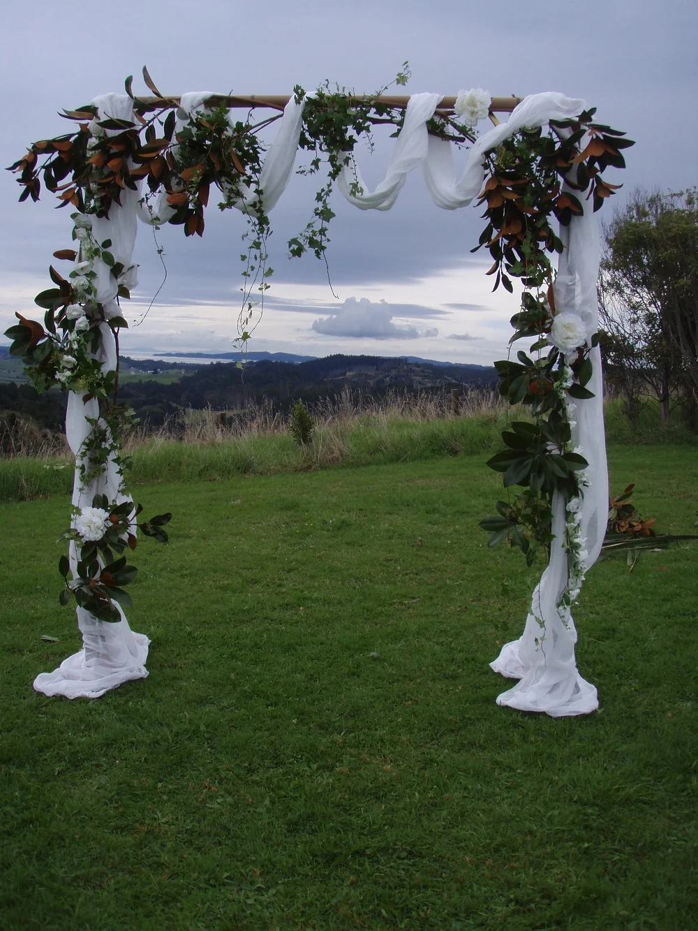 White-flower-wedding-arch-flowerpower-northland