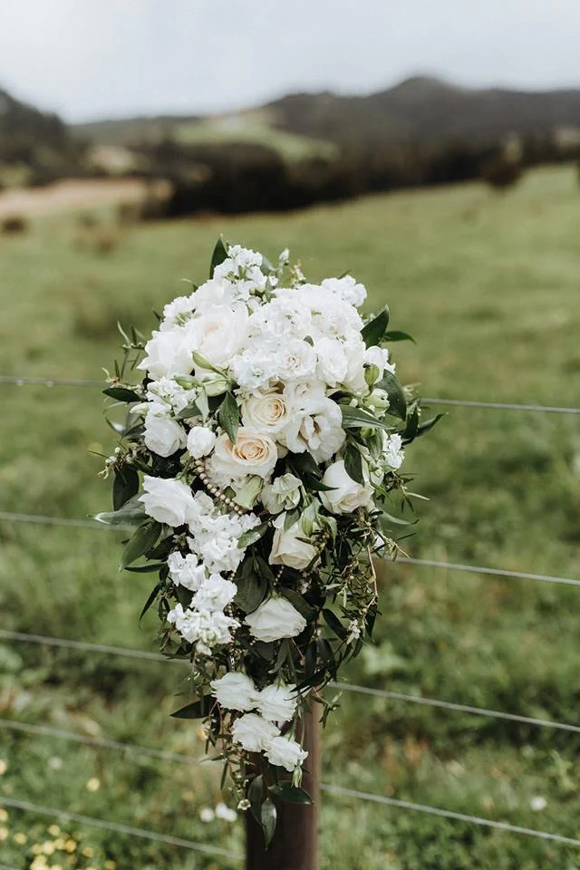 Beautiful-wedding-flowers-bride-flowerpower-northland